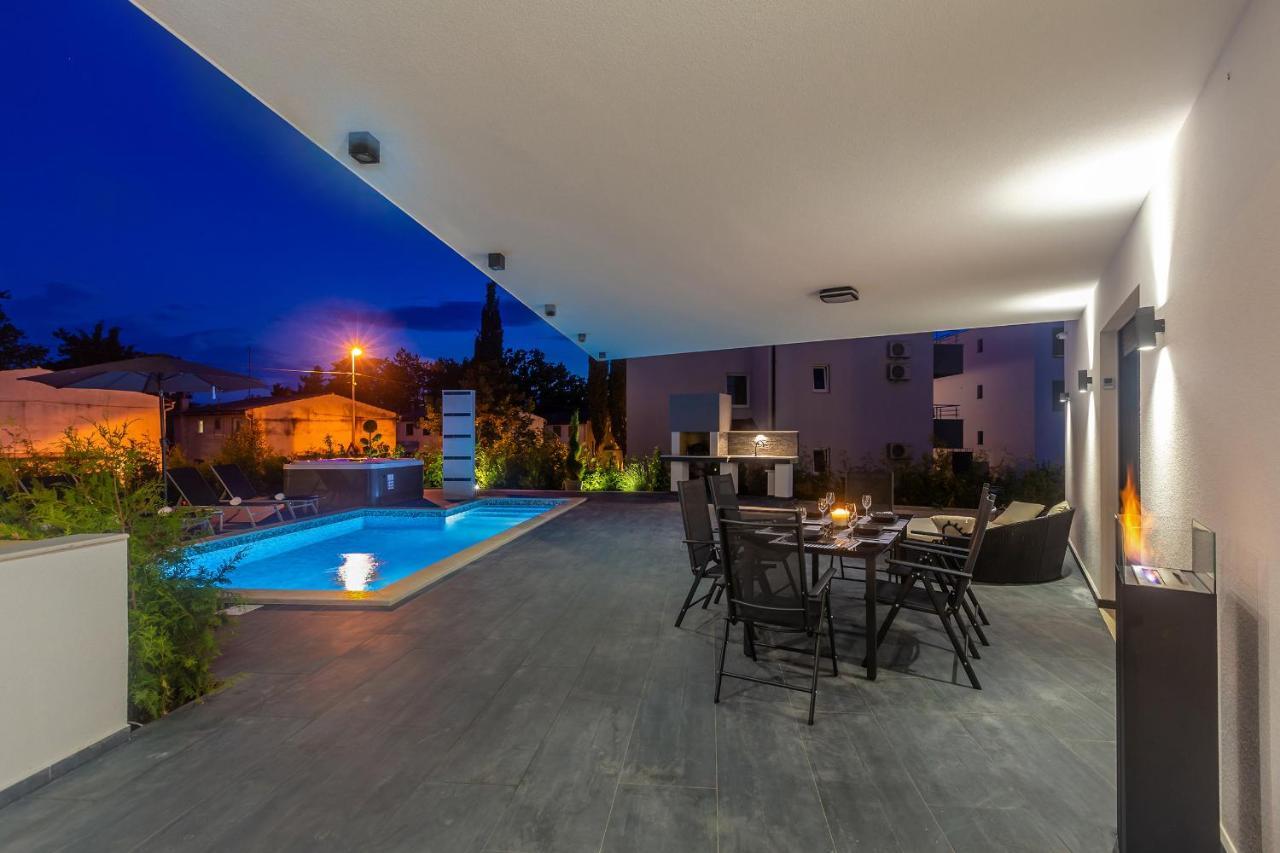 Luxury Apartment Noa Njivice Esterno foto